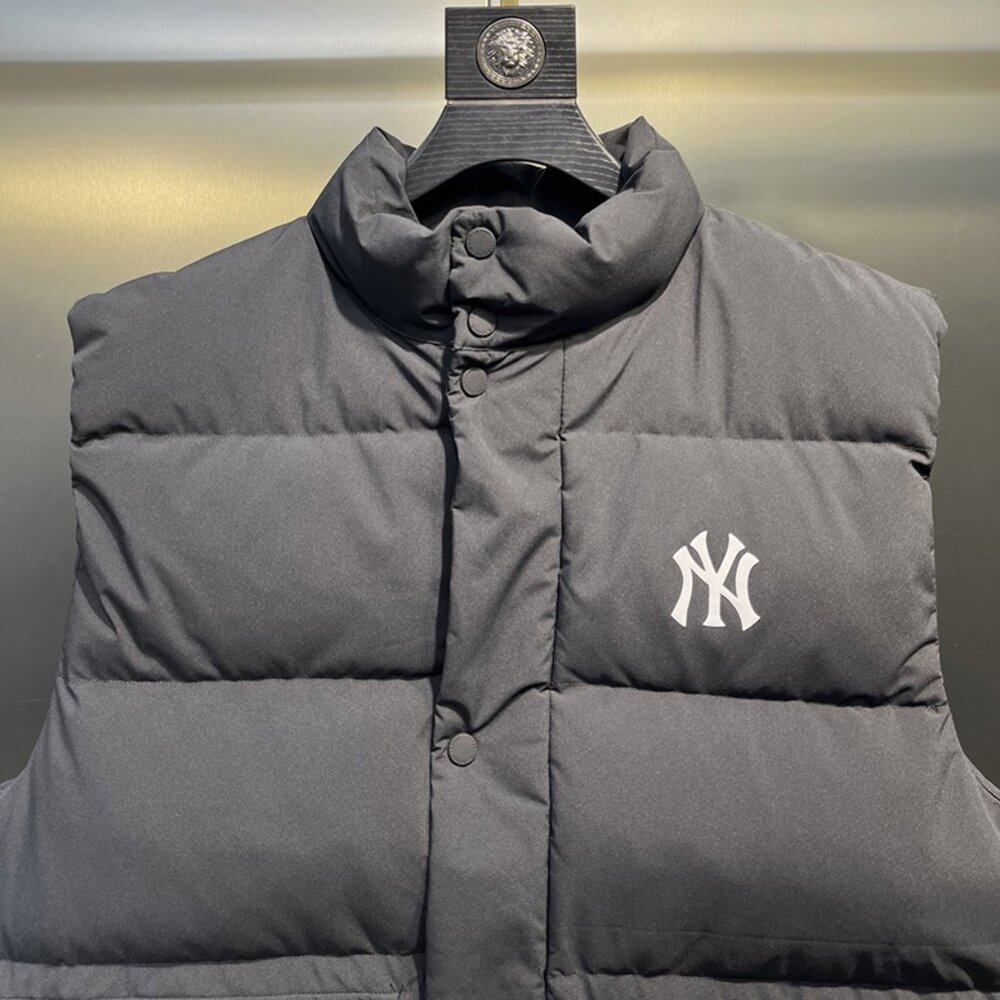 Black MLB Down Vest - Picture 3 of 8